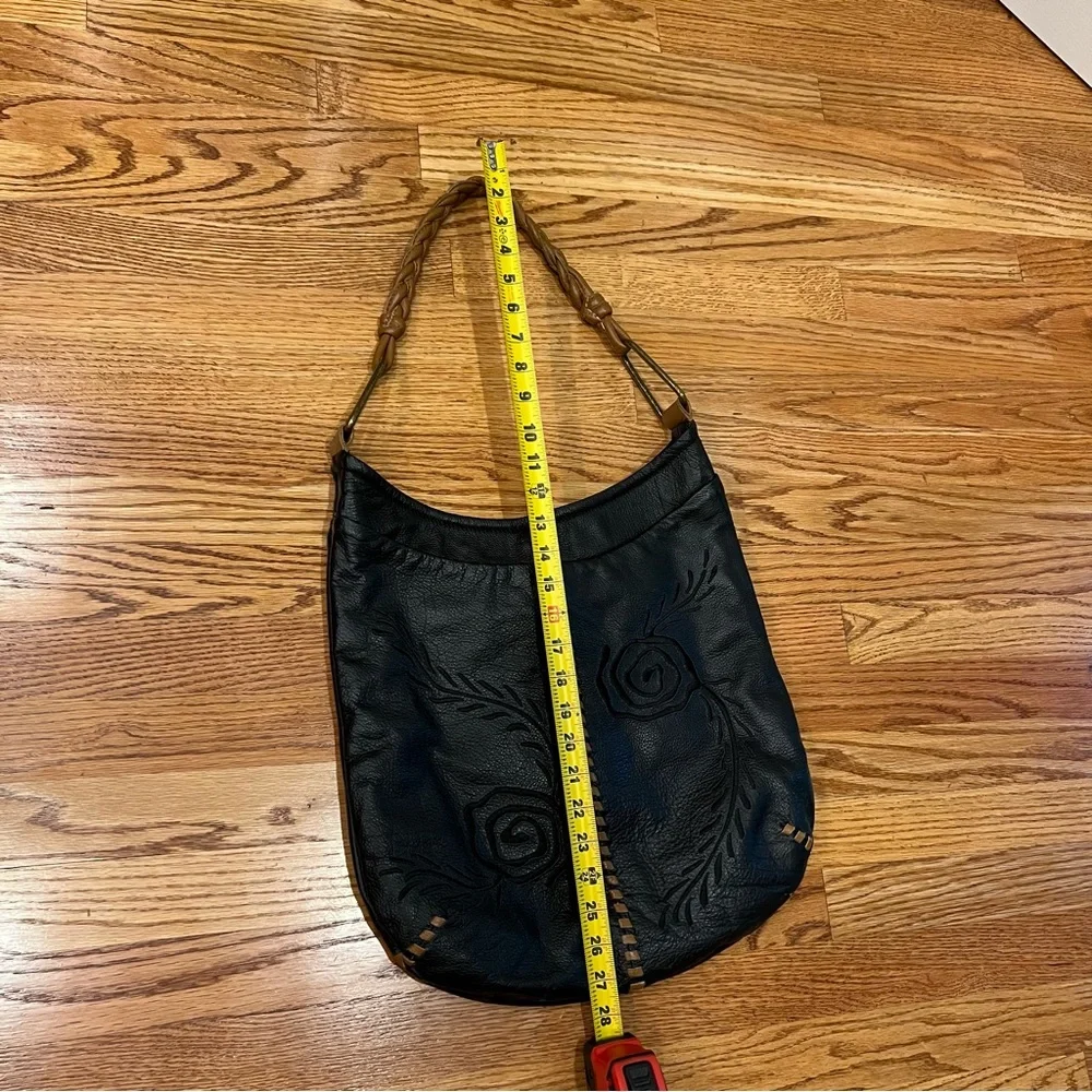 MUXO by Camila Alves RARE Large Leather Bag Color BLACK/BROWN Embroidered EUC